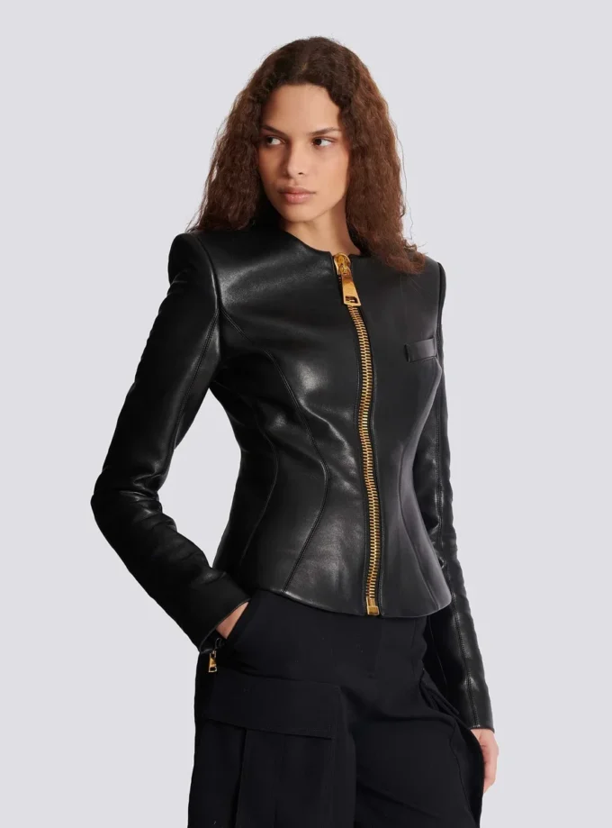 Kısa peplum kuzu derisi ceket